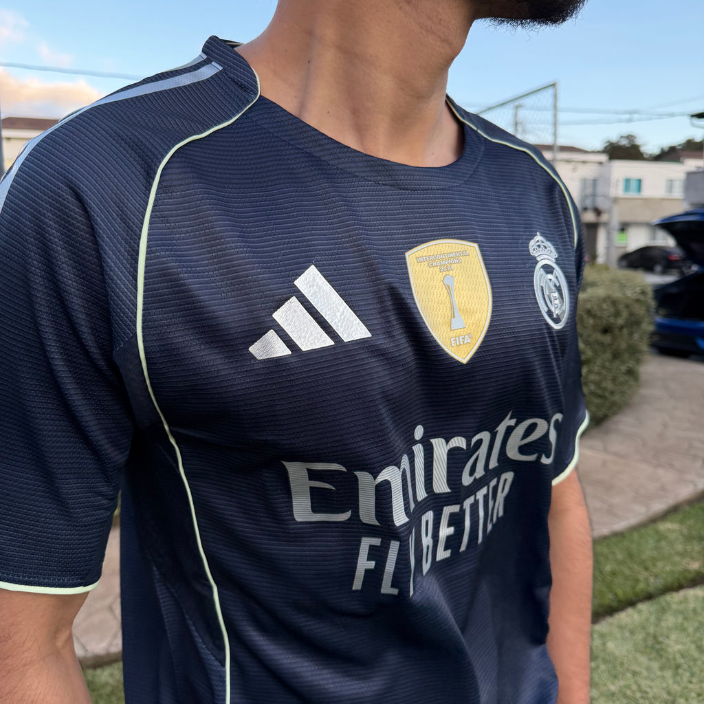 2 Kit Real Madrid 25/26