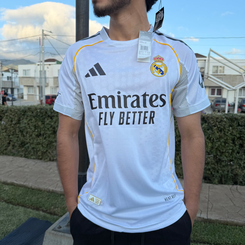 1 Kit Real Madrid 25/26