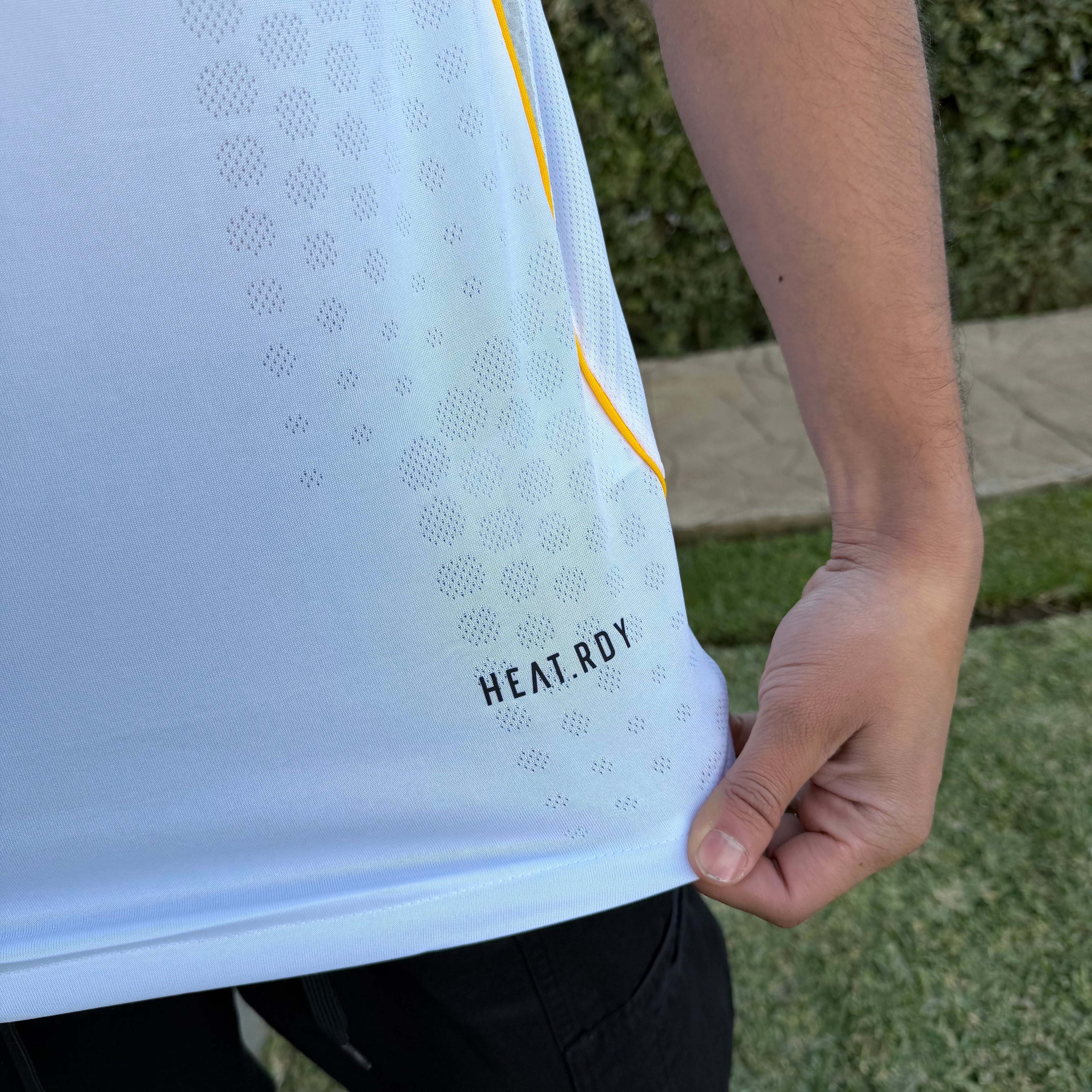 1 Kit Real Madrid 25/26