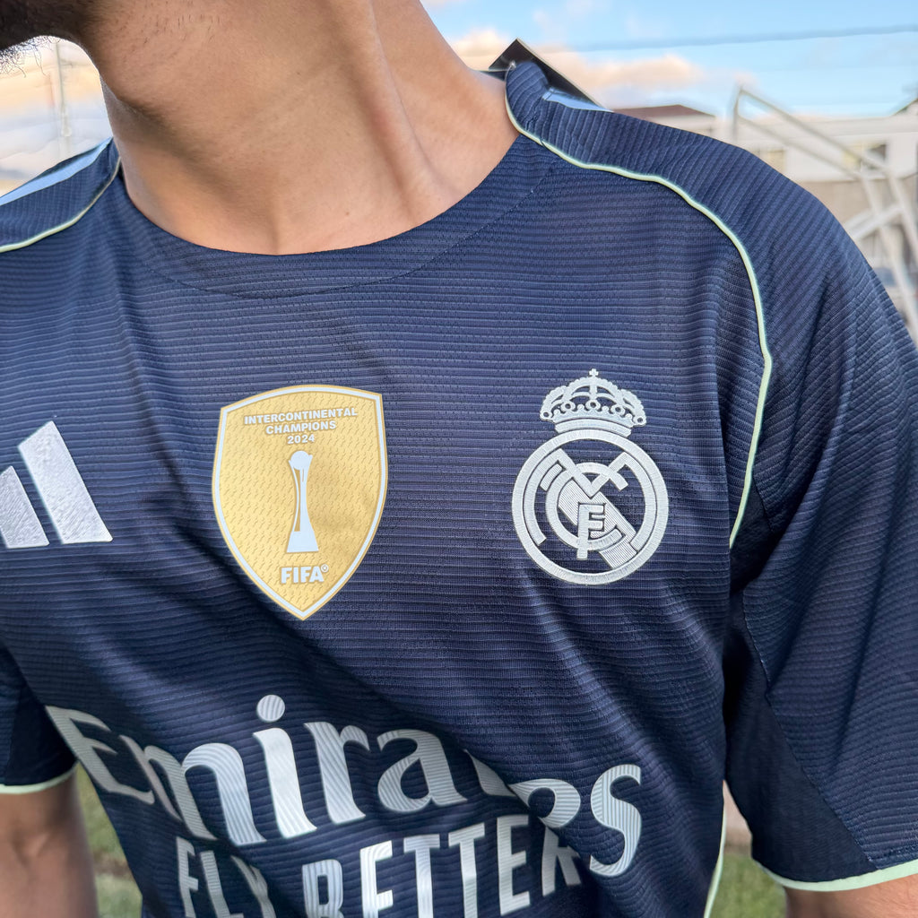 2 Kit Real Madrid 25/26